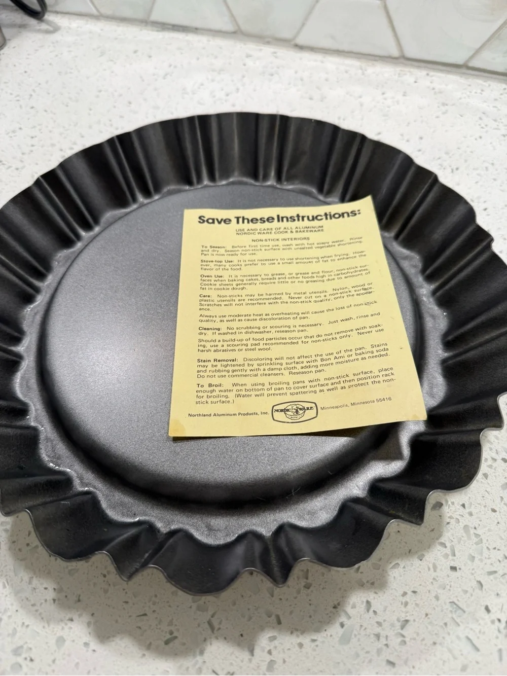 Nordicware Vintage Flan Bundt Pan Original Box & Booklet 1970’s Vintage